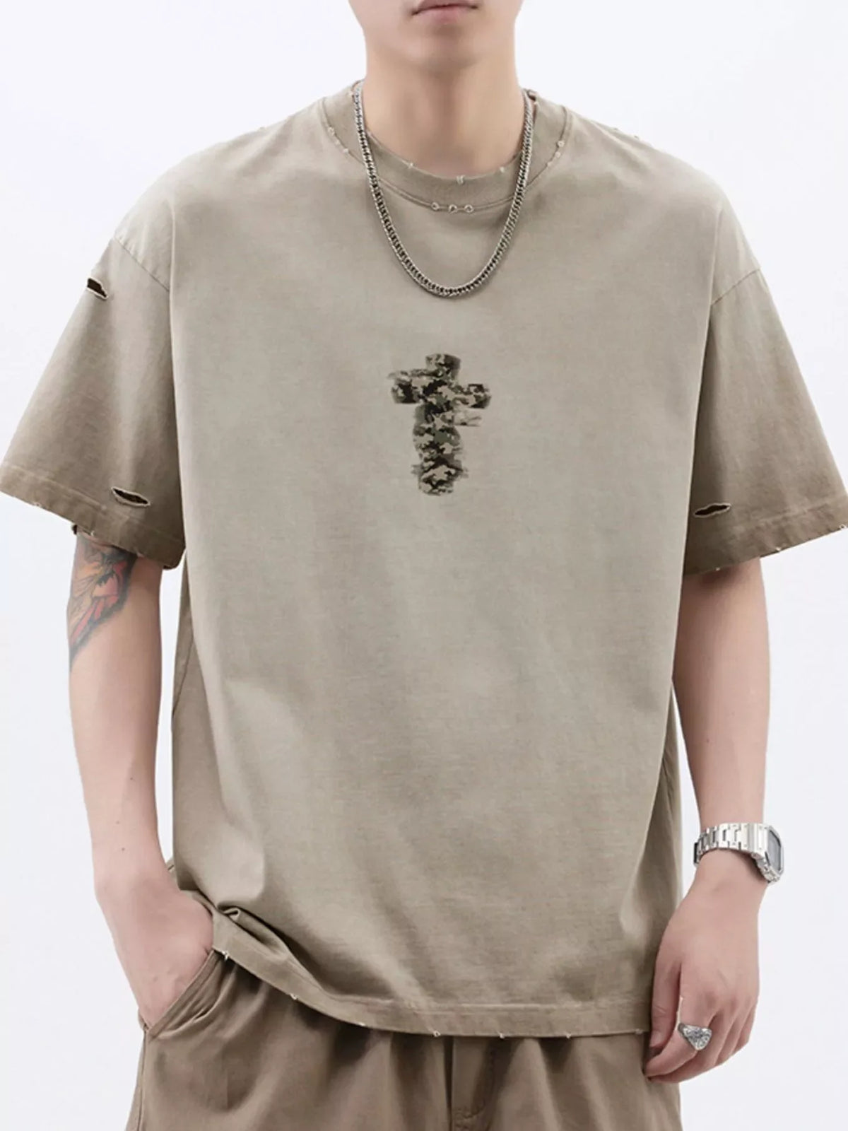 Men's Plus Size Distressed Camo Cross Graphic T-Shirt