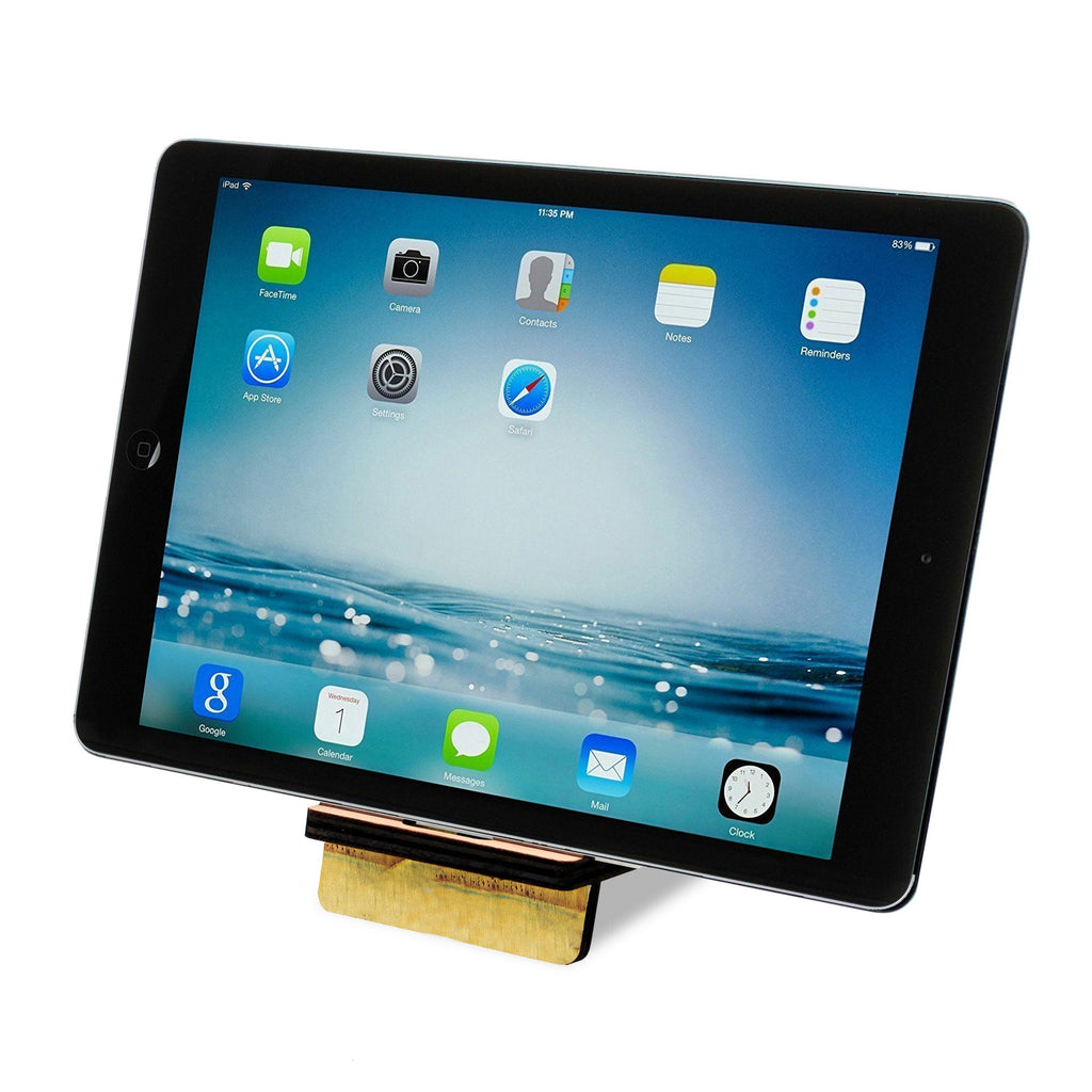 American Wreath Cell Phone Stand Wood Mobile Tablet Holder Charging Station Organizer - 892098-DG