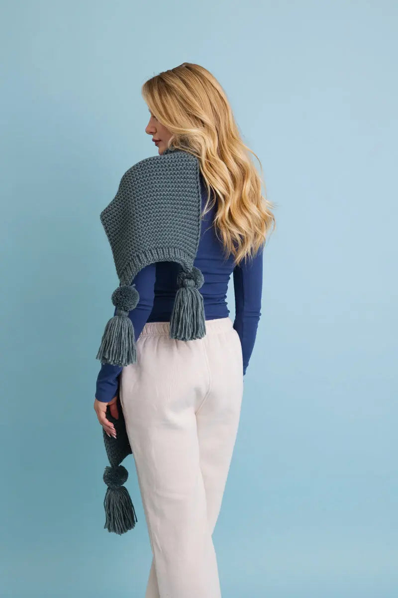 Knit Pom Pom Scarf