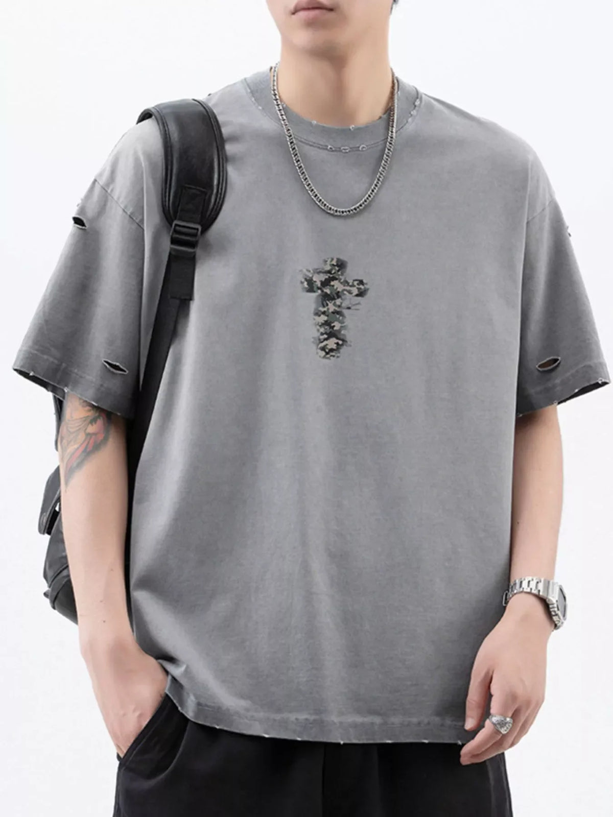 Men's Plus Size Distressed Camo Cross Graphic T-Shirt